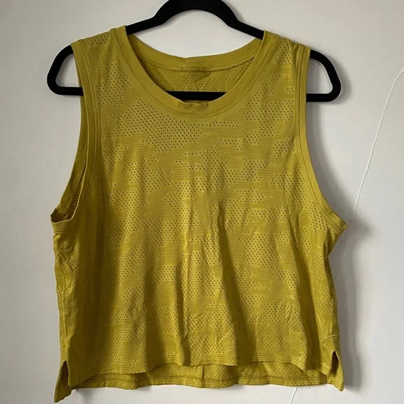 Lululemon Train to Be Tank *Camo - Picture 2 of 10